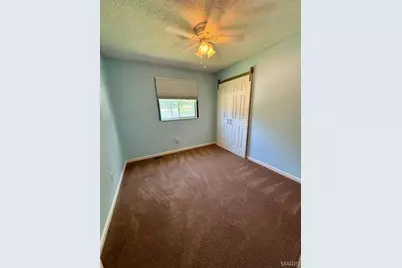2700 Hereford Street, Saint Louis, MO 63139 - Photo 11
