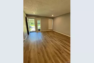 2700 Hereford Street, Saint Louis, MO 63139 - Photo 15