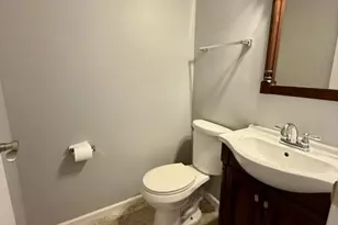 2700 Hereford St, Saint Louis, MO 63139 - Photo 9