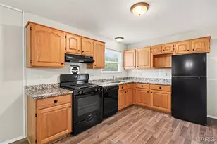 1105 5th Plaza, Florissant, MO 63031 - Photo 5