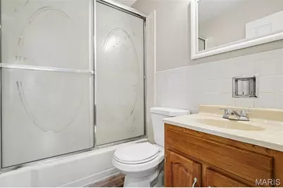 1105 5th Plaza, Florissant, MO 63031 - Photo 13