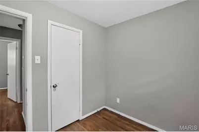 7477 Halpin Drive, Saint Louis, MO 63135 - Photo 9