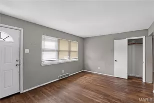 7477 Halpin Dr, Saint Louis, MO 63135 - Photo 5