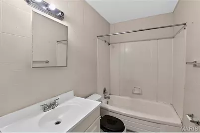 7477 Halpin Drive, Saint Louis, MO 63135 - Photo 15