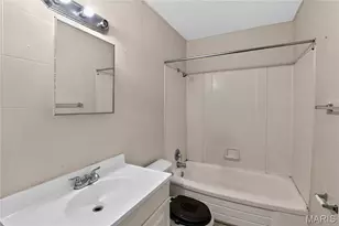 7477 Halpin Dr, Saint Louis, MO 63135 - Photo 15
