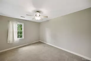 12819 Huntercreek Rd, Des Peres, MO 63131 - Photo 21