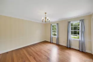 12819 Huntercreek Rd, Des Peres, MO 63131 - Photo 9