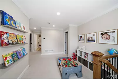 6980 Tholozan Avenue, Saint Louis, MO 63109 - Photo 19