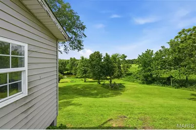 1533 Hilltop Lane, Saint Louis, MO 63138 - Photo 25