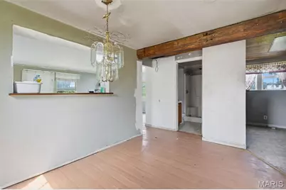1533 Hilltop Lane, Saint Louis, MO 63138 - Photo 3