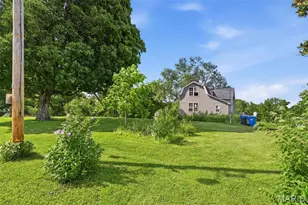 1533 Hilltop Ln, Saint Louis, MO 63138 - Photo 33