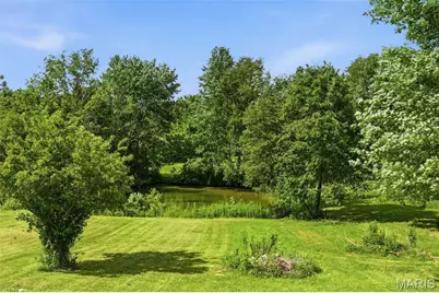 1533 Hilltop Lane, Saint Louis, MO 63138 - Photo 29
