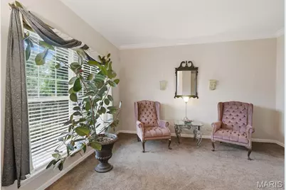 28 Seabiscuit Drive, Saint Charles, MO 63301 - Photo 3