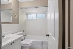 8313 Pepperidge Dr, Berkeley, MO 63134 - Photo 13