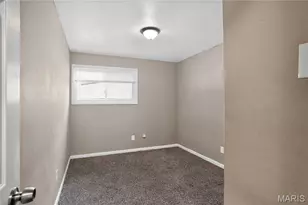 8313 Pepperidge Dr, Berkeley, MO 63134 - Photo 11