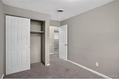 8313 Pepperidge Drive, Berkeley, MO 63134 - Photo 7