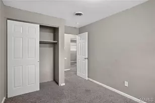 8313 Pepperidge Dr, Berkeley, MO 63134 - Photo 7