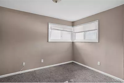 8313 Pepperidge Drive, Berkeley, MO 63134 - Photo 9