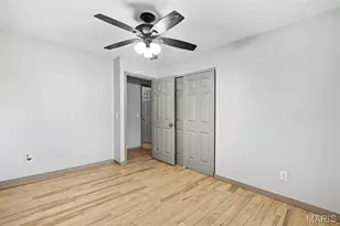 2904 Advance Dr, Florissant, MO 63031 - Photo 7