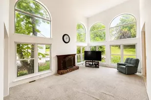 813 Arlington Glen Dr, Fenton, MO 63026 - Photo 5