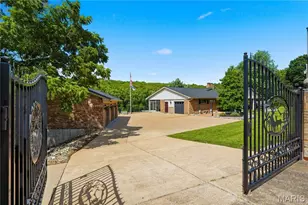 3589 State Route 110, De Soto, MO 63020 - Photo 3