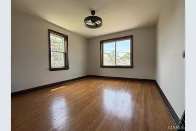 309 W Arlee Avenue, Saint Louis, MO 63125 - Photo 11