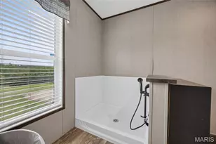 27597 Hwy N, Lebanon, MO 65536 - Photo 33