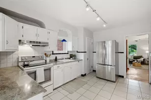 6528 Pernod Ave, Saint Louis, MO 63139 - Photo 23