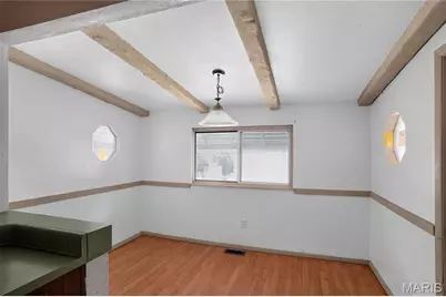 10151 Dwight Drive, Saint Louis, MO 63137 - Photo 7