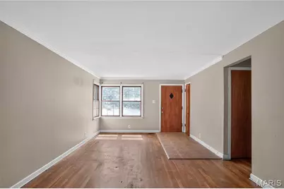 10151 Dwight Drive, Saint Louis, MO 63137 - Photo 3