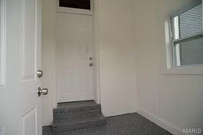 4059 Phillips Avenue, Saint Louis, MO 63116 - Photo 5