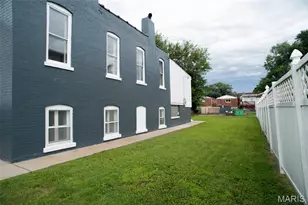 4059 Phillips Ave, Saint Louis, MO 63116 - Photo 3