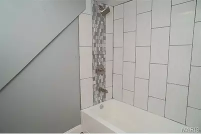 4059 Phillips Avenue, Saint Louis, MO 63116 - Photo 23