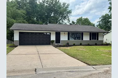 17 Oxbow Road, Saint Peters, MO 63376 - Photo 1