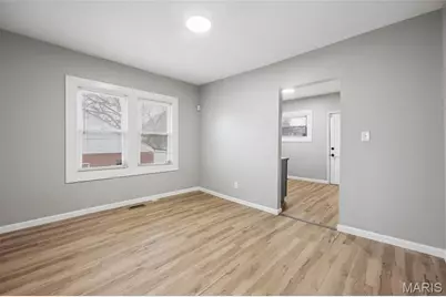 3807 Manola Avenue, Pine Lawn, MO 63121 - Photo 5