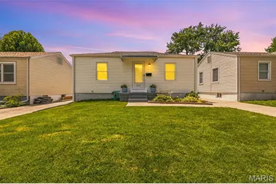 417 Tower Grove Place, Saint Charles, MO 63301 - Photo 1