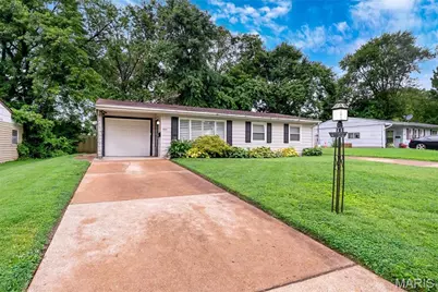 4123 Beauty Lane, Saint Louis, MO 63134 - Photo 1