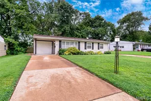 4123 Beauty Ln, Saint Louis, MO 63134 - Photo 1