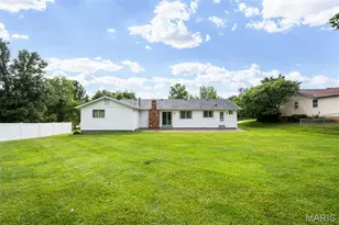 318 Royal Village Dr, Manchester, MO 63011 - Photo 57