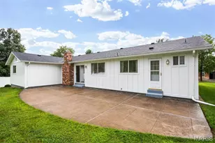 318 Royal Village Dr, Manchester, MO 63011 - Photo 55