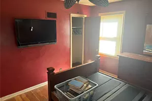 1277 Waldorf Dr, Saint Louis, MO 63137 - Photo 9
