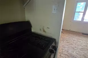 10125 Crown Point Dr, Saint Louis, MO 63136 - Photo 23