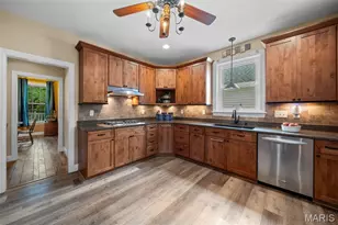 118 Crescent Rd, Valley Park, MO 63088 - Photo 9