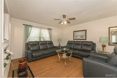 12 Spring Wood Drive, Saint Peters, MO 63376 - Photo 5