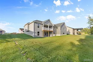 825 Barclay Dr, Farmington, MO 63640 - Photo 3