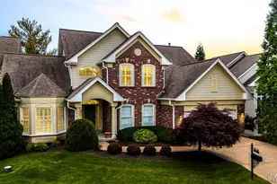 15920 Picardy Crest Ct, Chesterfield, MO 63017 - Photo 1
