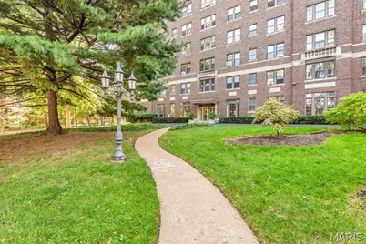3438 Russell Boulevard #804, Saint Louis, MO 63104 - Photo 29