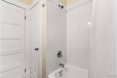 5157 Goethe Avenue, Saint Louis, MO 63109 - Photo 29