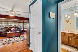 4590 Southridge Meadows Dr, Saint Louis, MO 63128 - Photo 21