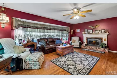 4590 Southridge Meadows Drive, Saint Louis, MO 63128 - Photo 19
